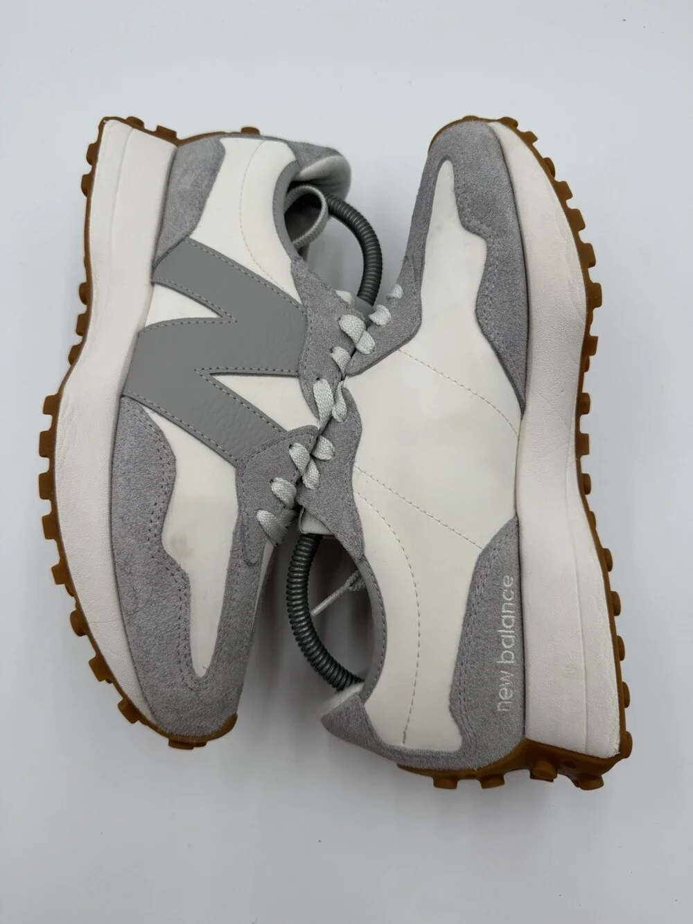 New Balance 327 Sneakers Size 8.5B Men's / 10B Women's Moonbeam/Shadow Grey